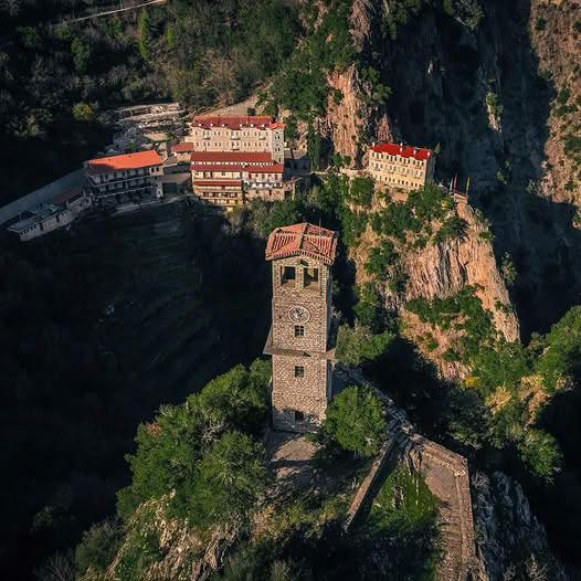 15 ΝΟΕΜΒΡΙΟΥ