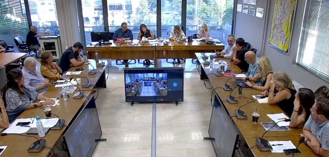 25 ΜΑΙΟΥ-ΣΥΝΕΔΡΙΑΣΗ ΤΗΣ ΔΗΜΟΤΙΚΗΣ ΕΠΙΤΡΟΠΗΣ